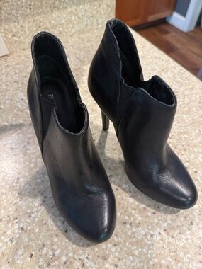 BCBG Black Leather High-Heel Ankle Booties